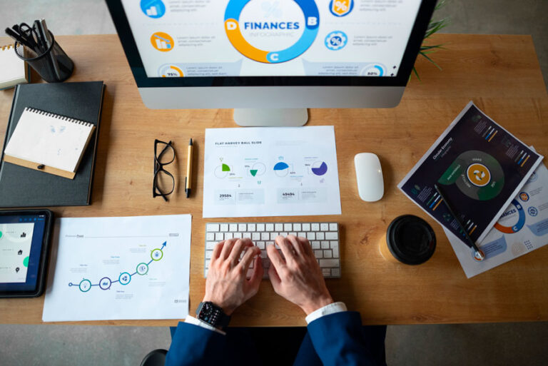 Cultivating a Prosperous Mindset for Solopreneurs